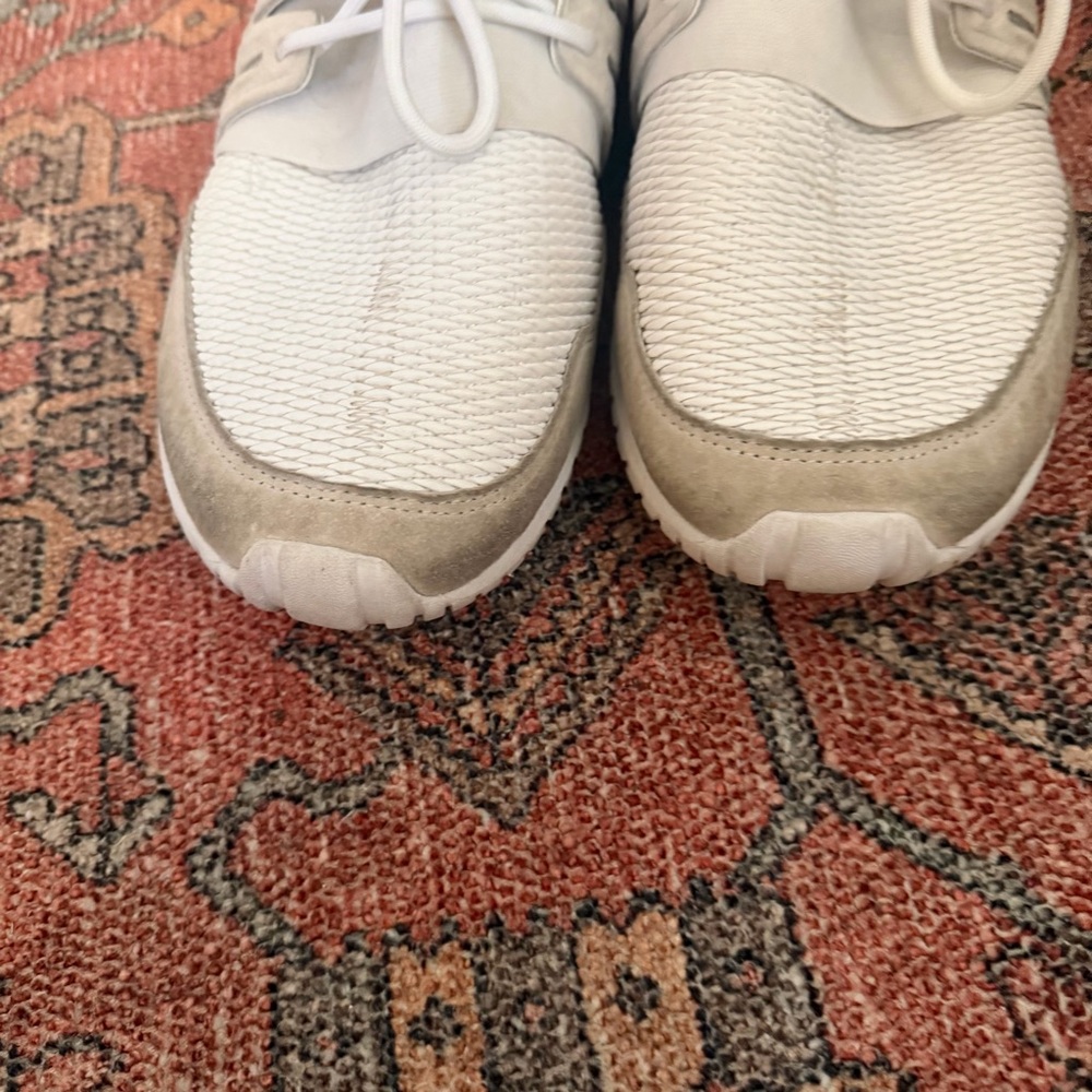 Adidas Tubular Radial - Picture 6 of 9